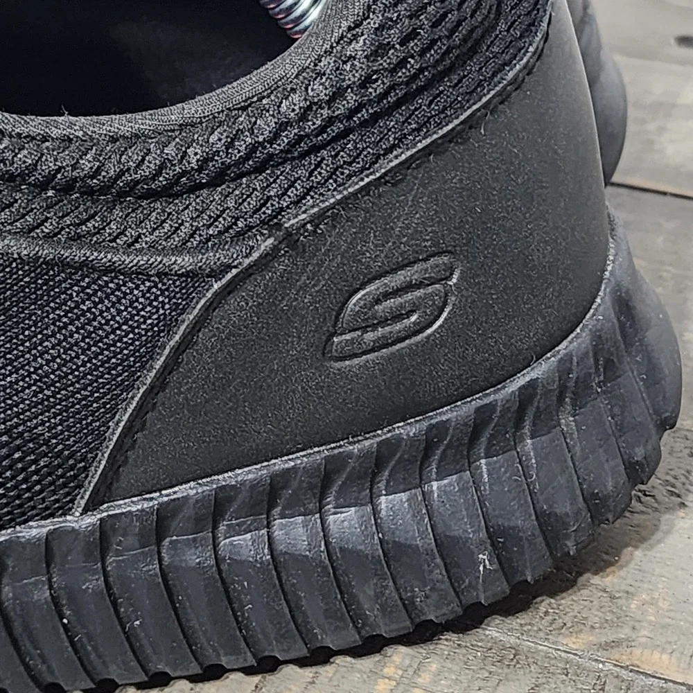 Skechers‎ Work Slip Resistant Slip On Shoes Mens 11 Black Relaxed Fit Sneakers